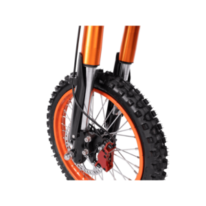 GT54 elektrinis dviratis 1000W – priekinis ratas iš arti su amortizuojančia šake, diskiniais stabdžiais ir storomis bekelės padangomis